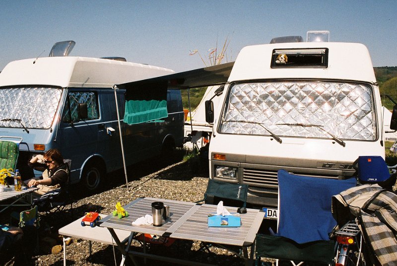 F1000035