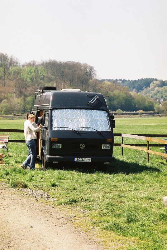 F1020021